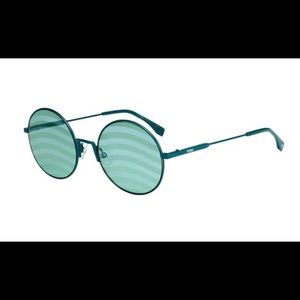 Fendi women’s wave pattern sunglasses in green